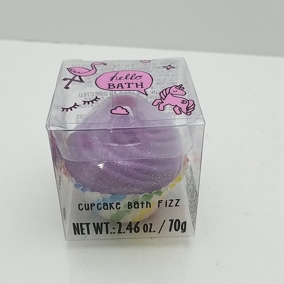 hello BATH Other - Hello Bath Cupcake Bath Fizz 2.46oz (70g)